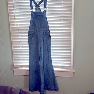 Three Birds Nest bell bottom overalls